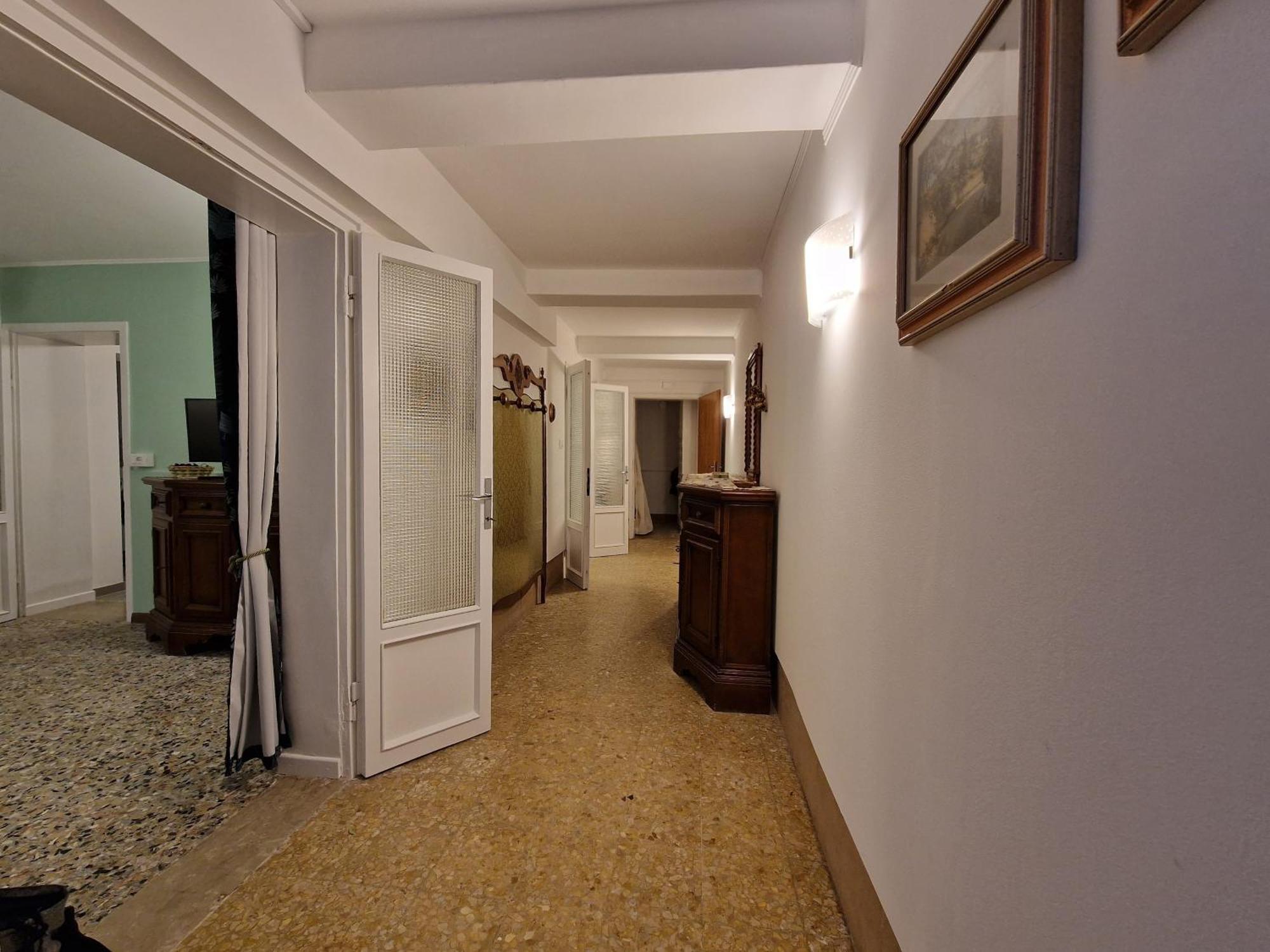 Veneziacentopercento La Forcola Apartment, Next To Rialto Bridge 외부 사진